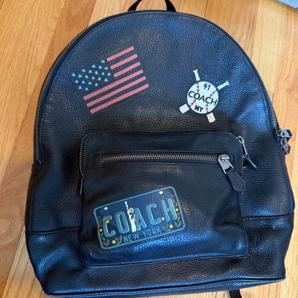 2000s coach leather backpack in
